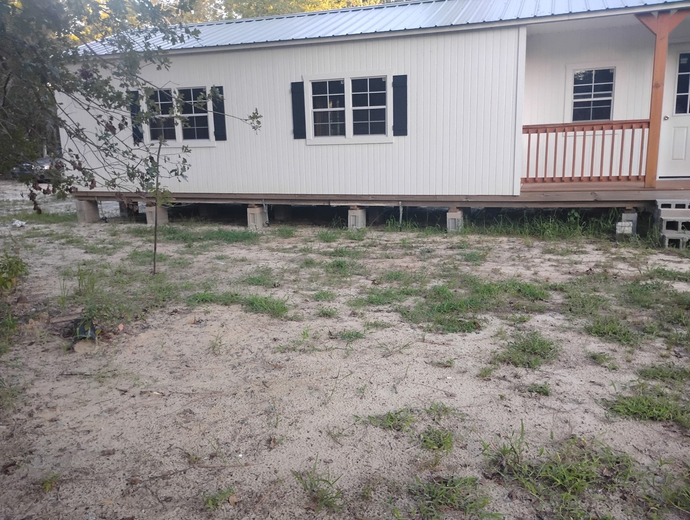 Tiny-house exterior and entry details
