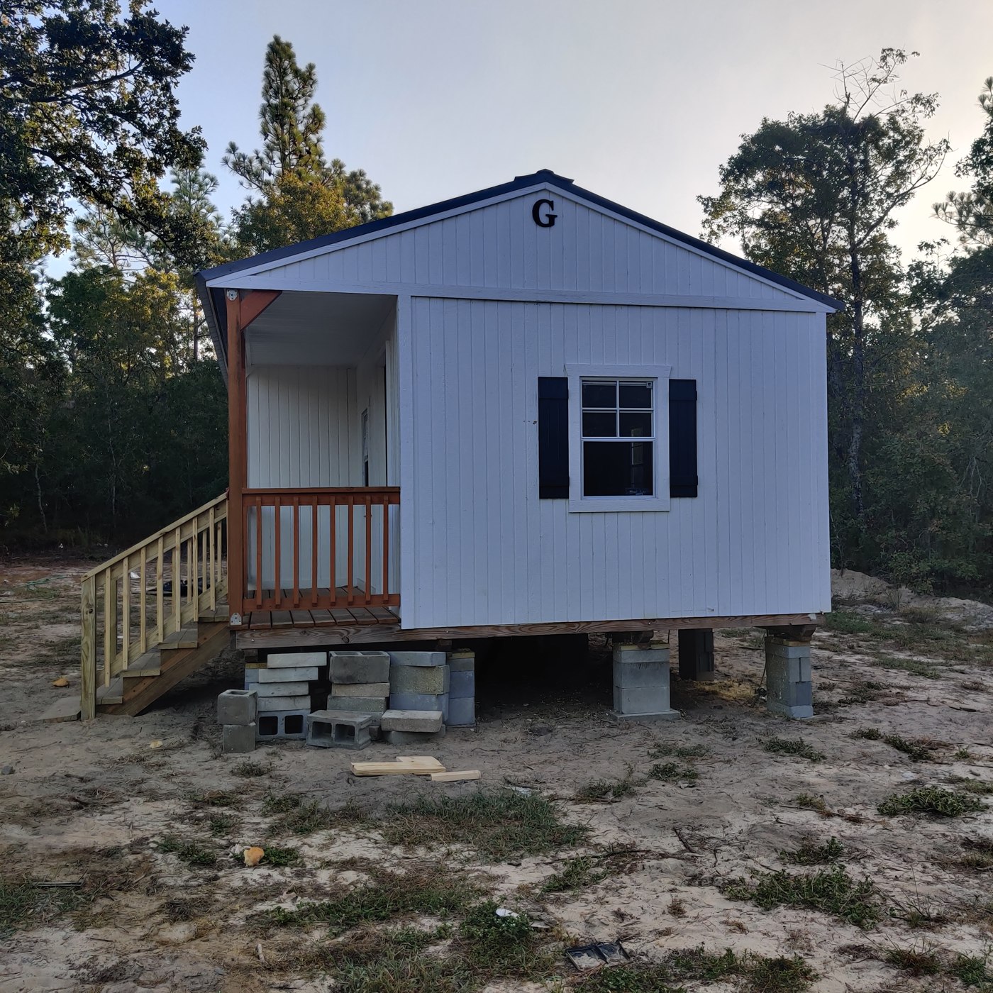Tiny-house exterior and entry details